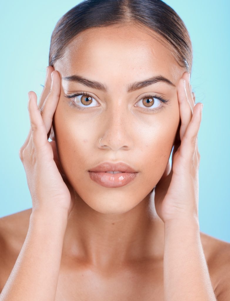 Cómo Rejuvenecer Tu Apariencia Sin Complicaciones con Lifting Facial